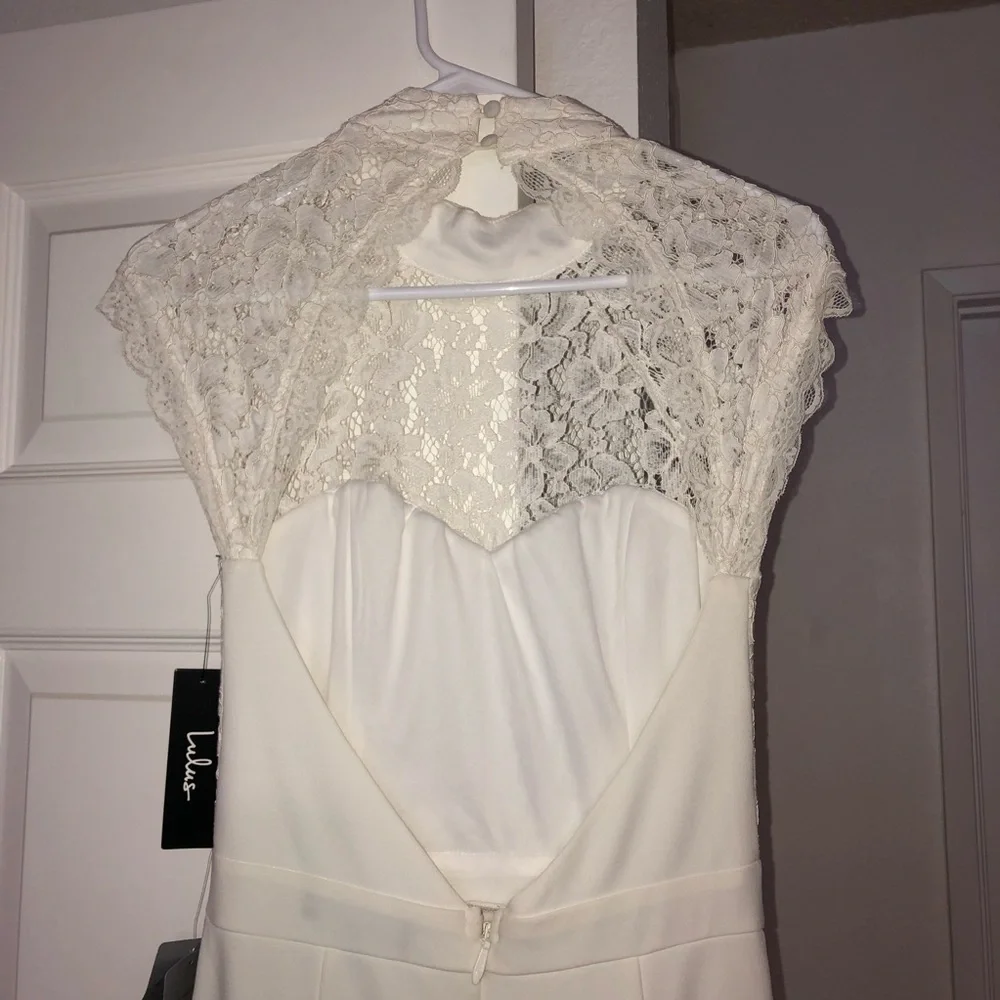 Mermaid Maxi with Lace Top Body & Keyhole Open Back Lulus Dress. - Picture 3 of 8